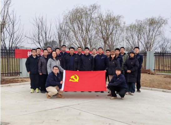 植树添绿映初心，联学共建促发展